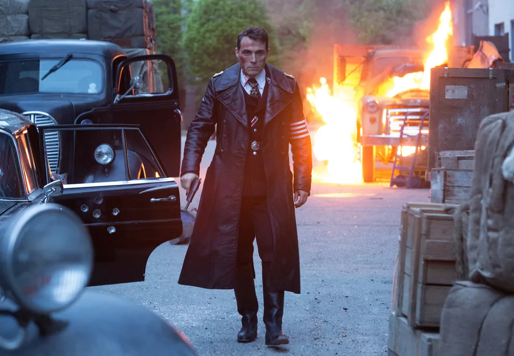 Costume Design for an Alternative History: The Man in the High Castle